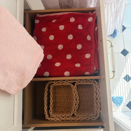 Quiet Renovated House In Center Apartman