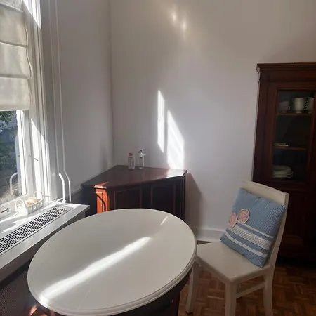 Quiet Renovated House In Center האג