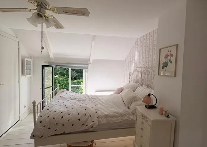 Quiet Renovated House In Center شقة لاهاي