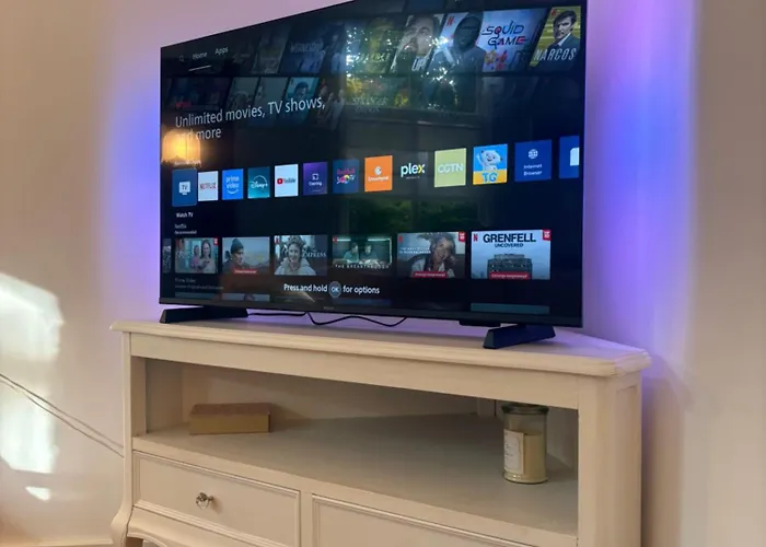 Quiet Renovated House In Center *